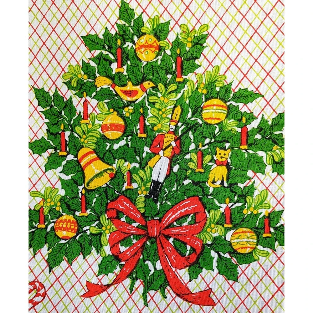 Vintage Tablecloth MCM Christmas Toys Tastemaker Stevens Easy Care 67.5x51.5